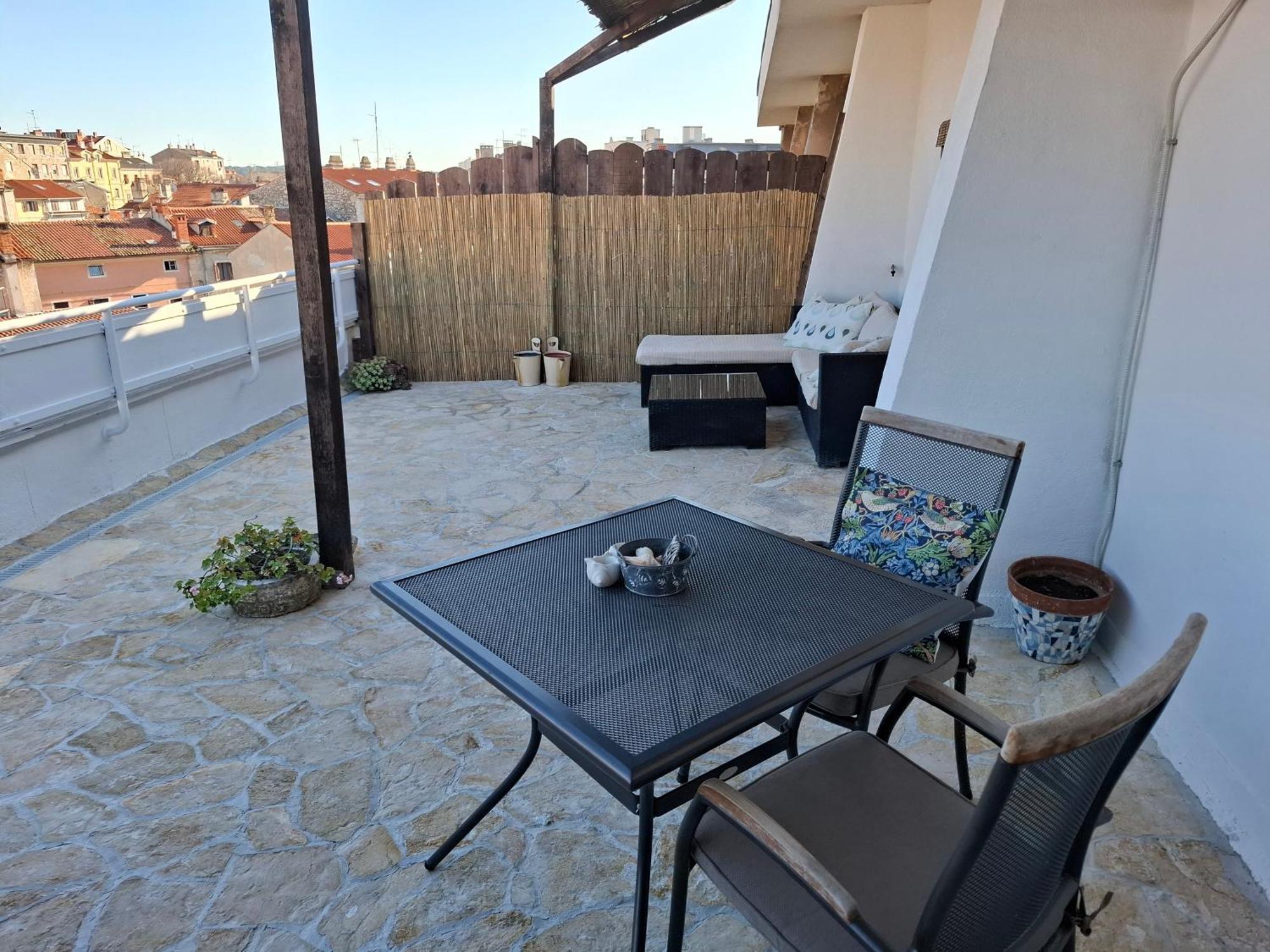 Terrace Dream View Over Amphitheatre Pula Exterior photo